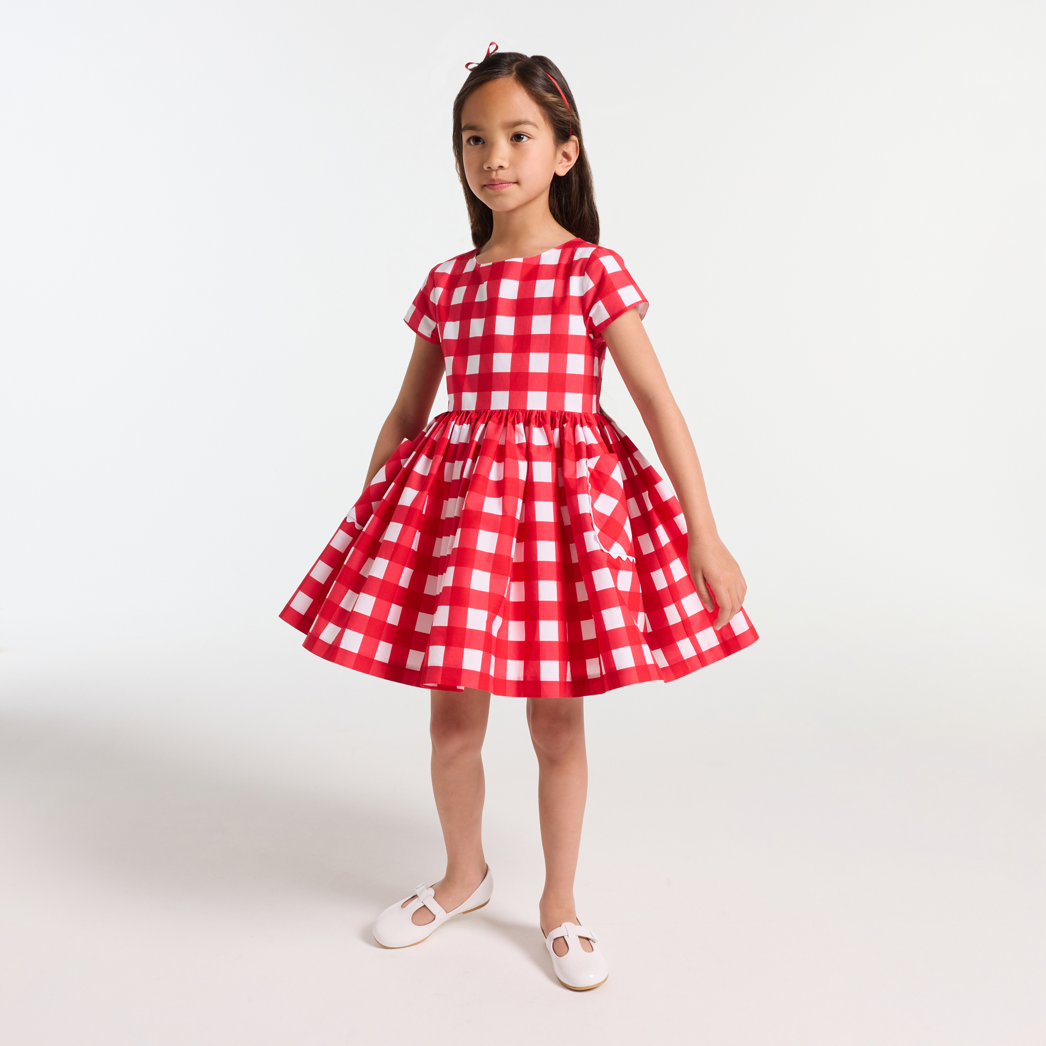 Rochie cu carouri rosii pentru fete din bumbac cu buzunare decorate